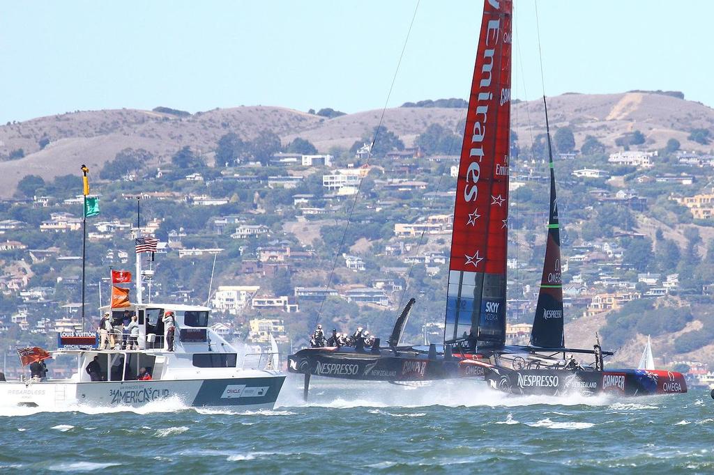 Oracle Team USA v Emirates Team New Zealand. America’s Cup Day 6 San Francisco. Emirates Team NZ enter the start box for Race 10 © Richard Gladwell www.photosport.co.nz
